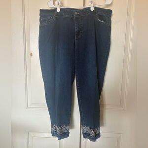 W62 Womens Denim Jean Pant Plus Crop Signature Fit Rolled Cuff High Rise Size 18